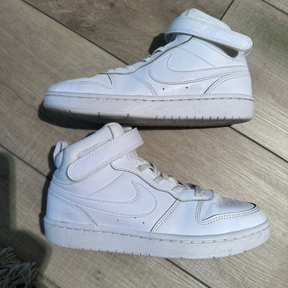 Nike high tops boys size 3 - Picture 6 of 8